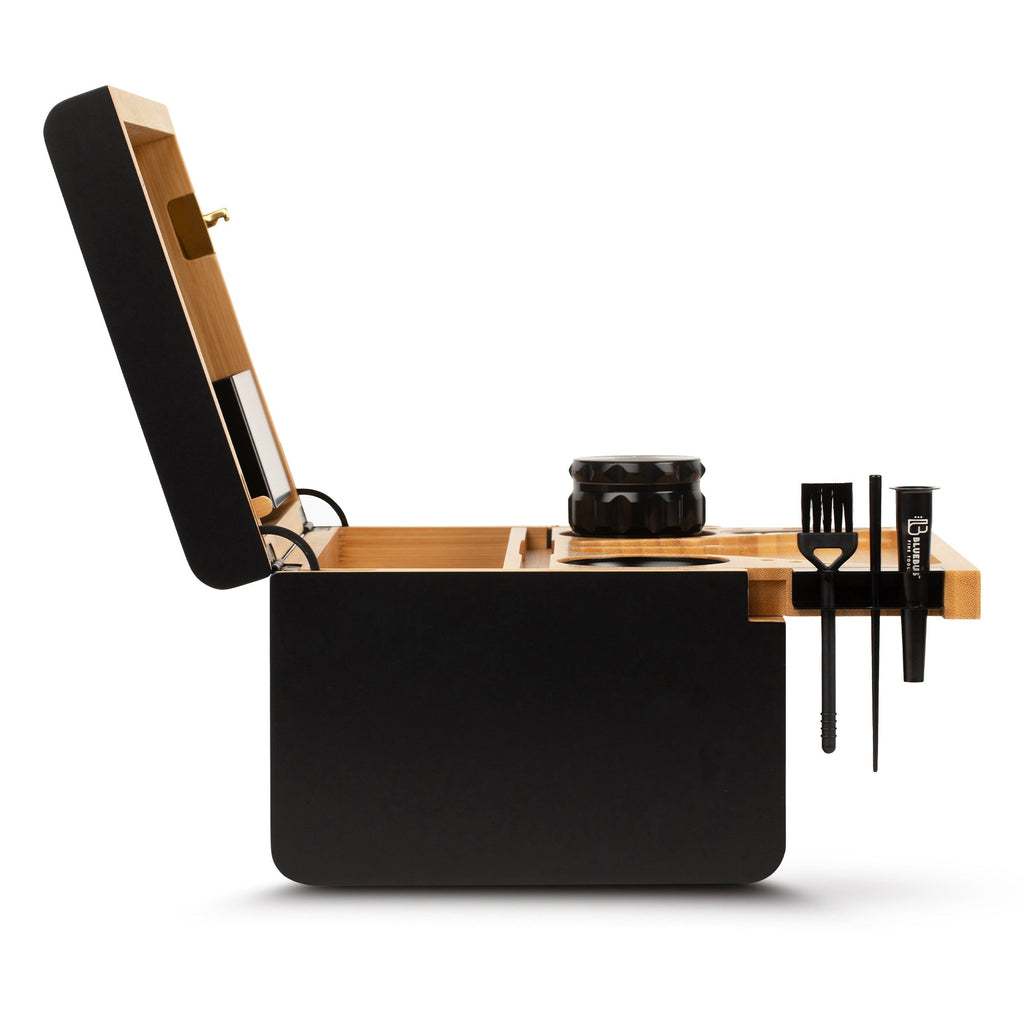 Control, elevated.
A precision-designed storage system crafted for security, organization, and seamless daily use.

Built with a biometric fingerprint lock and a thoughtfully engineered interior, Discovery 2.0 brings together modern access, clean design, and complete functionality—keeping your setup secure, organized, and always within reach.

✨ EXPERIENCE

Designed for Control
Built for those who value both privacy and precision.

From its fingerprint-enabled access to its integrated preparation surface, e