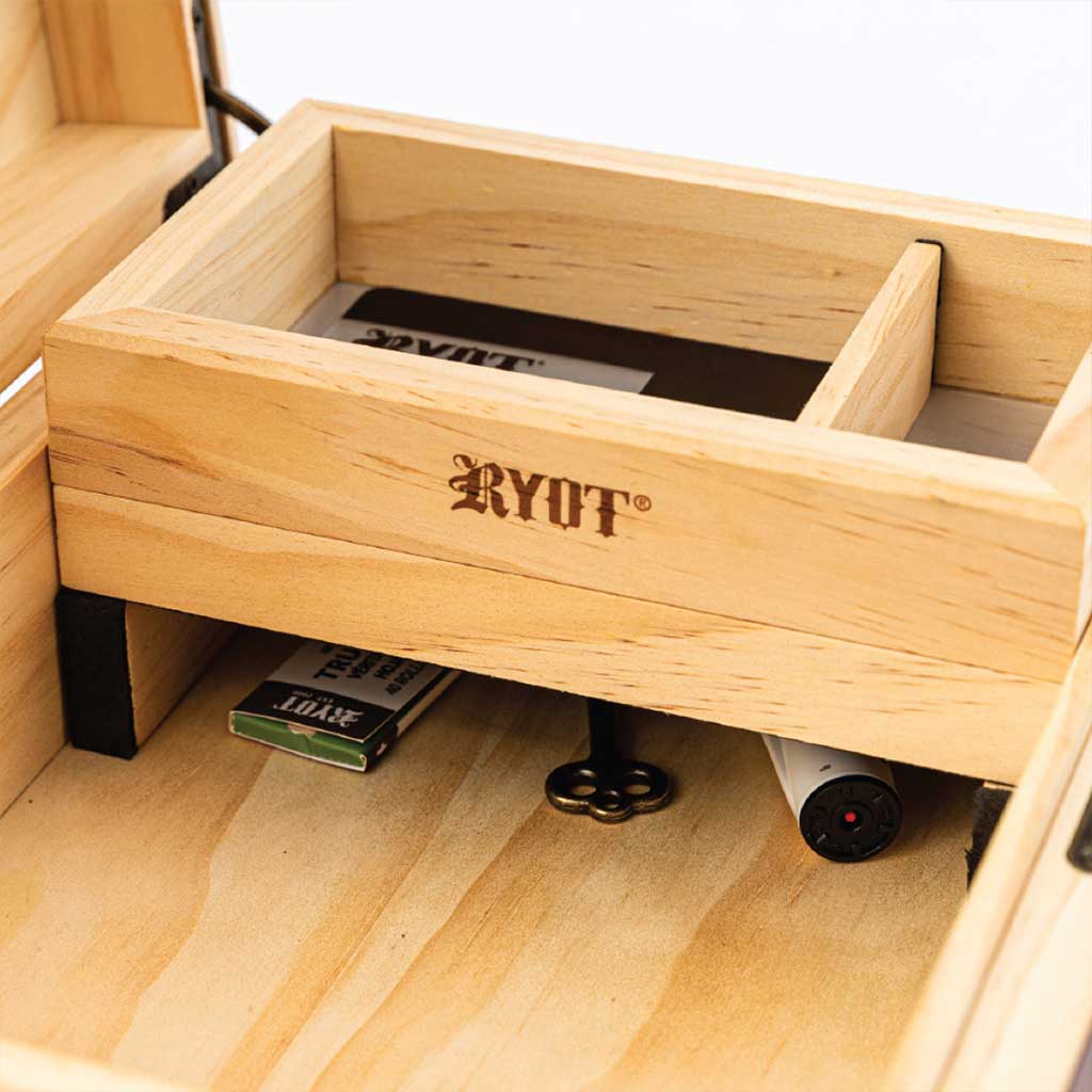 Preservation, refined.
An elegant, multi-chamber storage system crafted to maintain freshness while keeping your setup clean and organized.

Built from rich walnut and designed with a humidor-style interior, this box helps support a more controlled environment—preserving quality, aroma, and consistency over time.

✨ EXPERIENCE

Designed for Preservation
Built for those who value both material quality and long-term storage.

The multi-chamber layout and included insert box allow for separation and organizati